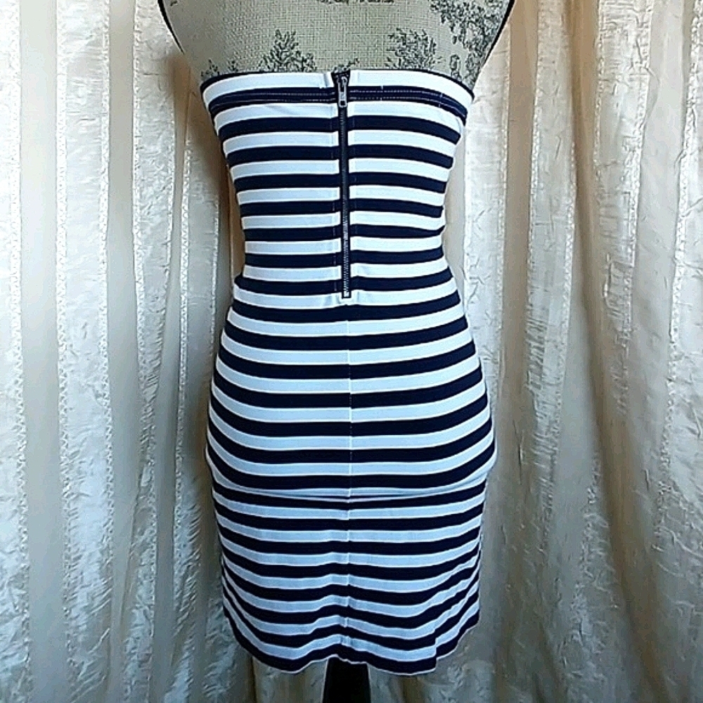 American Eagle Strapless Striped Dress - Picture 6 of 6